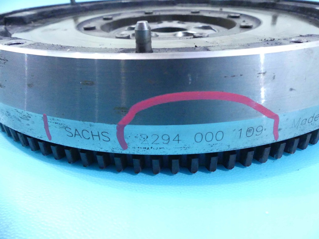 фото №10, Двомасовий маховик колесо двомасовий volvo s40 ii v50 1,6 hdi