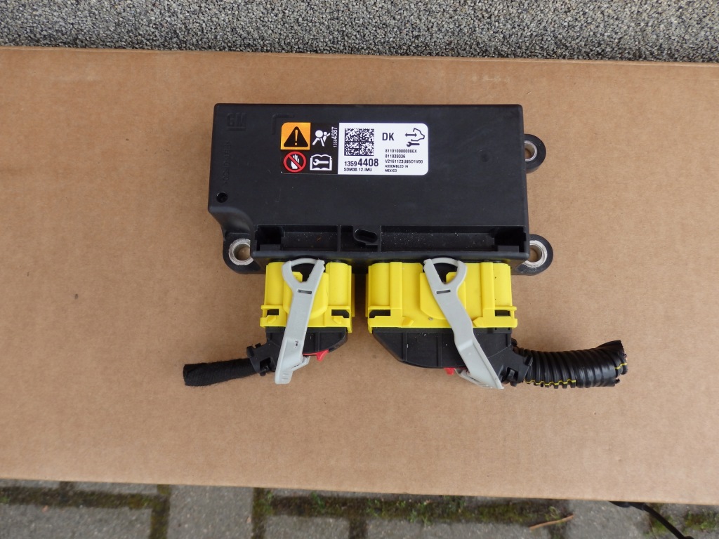 фото №1, Датчик подушек opel mokka a 13594408