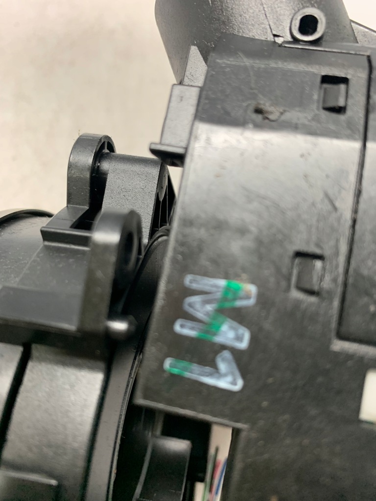 фото №9, Переключатель комбинированный nissan juke