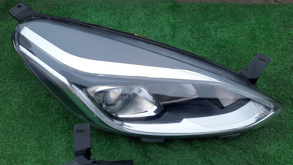 фото №3, Ford fiesta mk8 лінза+ led лампи передні