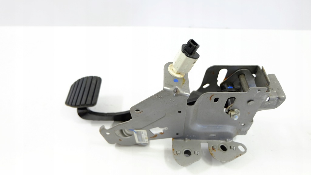 фото №8, Renault megane iii педаль гальма 465010015r