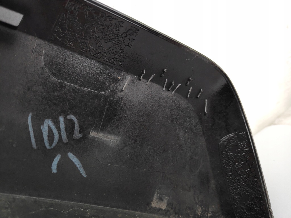 фото №9, Toyota rav4 v молдинг накладка крила правий задня 75605-42200