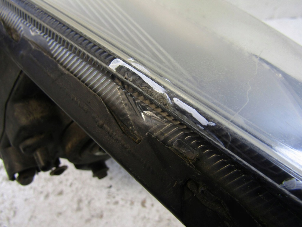 Купить Mazda 2 iii de лампа левая перед линза 08-14r dr6151040