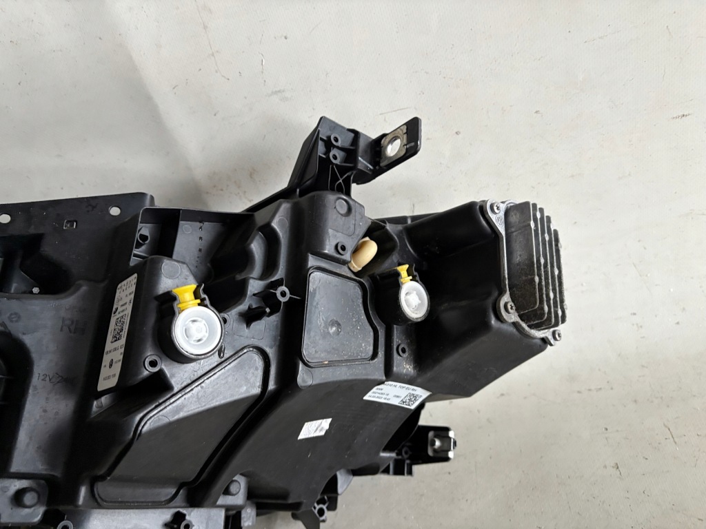 Vw id.3 id3 фара перед передняя правая full led 10b941036g с Разборки