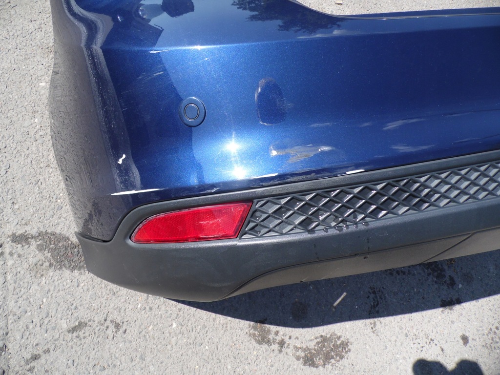 фото №4, Ford focus mk3 бампер задний kompletny pdc