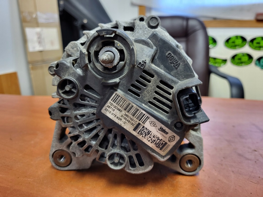 Генератор dacia renault 0.9 tce 231007562r Доставка
