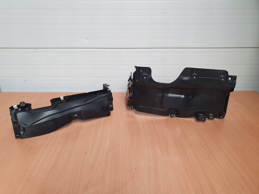 Купити Bmw 2 f46 2017 частини відсік двигуна