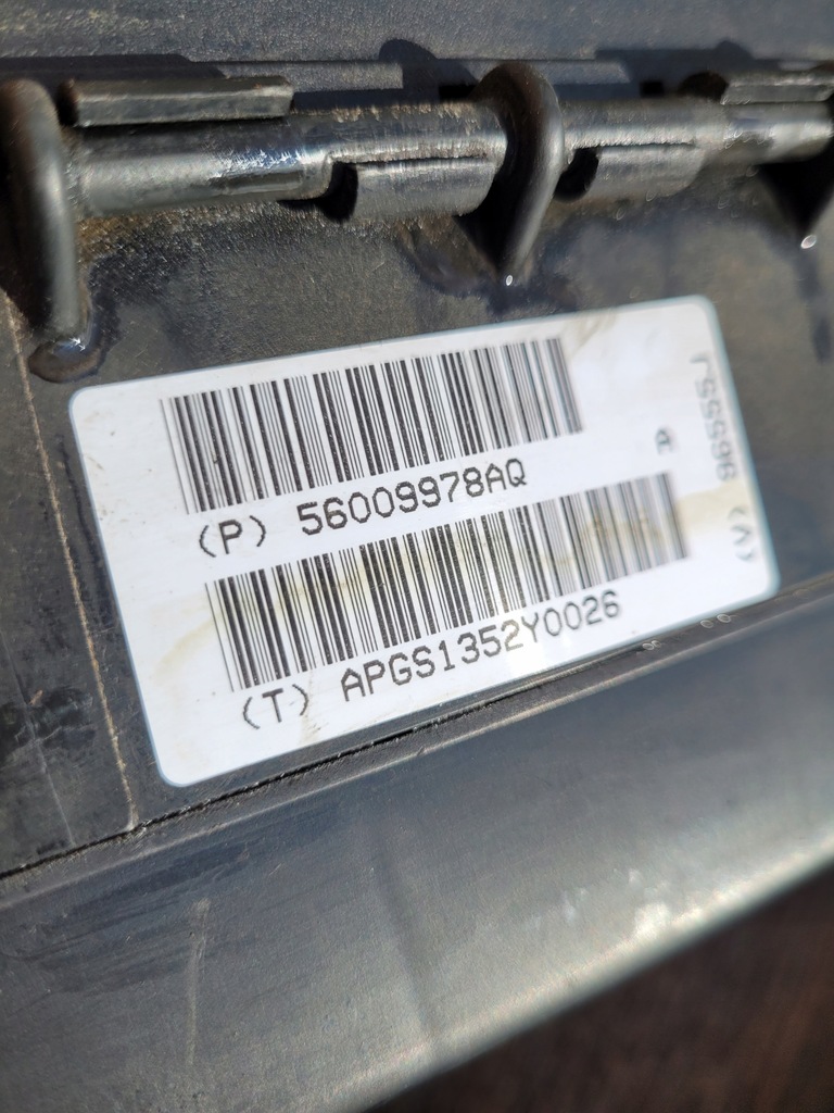 фото №7, Jeep cherokee kj 3.7 коробка предохранителей 56009978aq