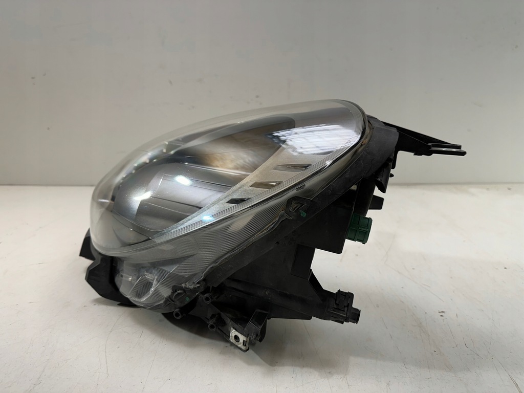 фото №13, Лампа левая перед alfa romeo giulietta тонированная обычная+ led 00505202200