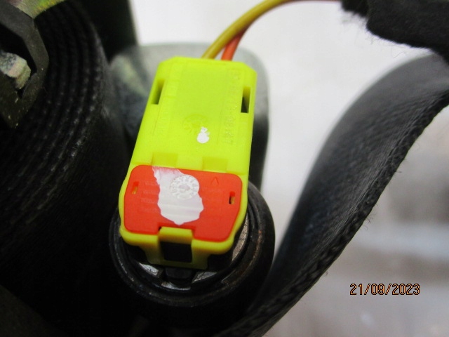 фото №8, Peugeot 308 t9 pas безпеки правий передній