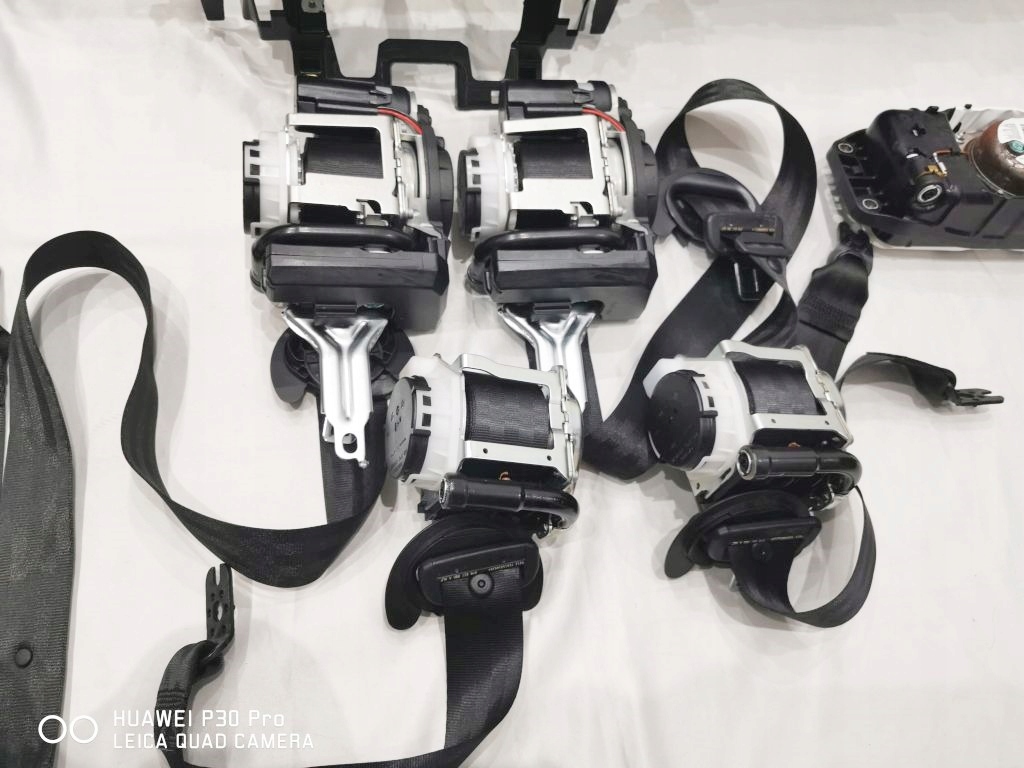 фото №7, Porsche cayenne iii 9y0 - комплект - консоль подушка безопасности ремни обычная нет кожа