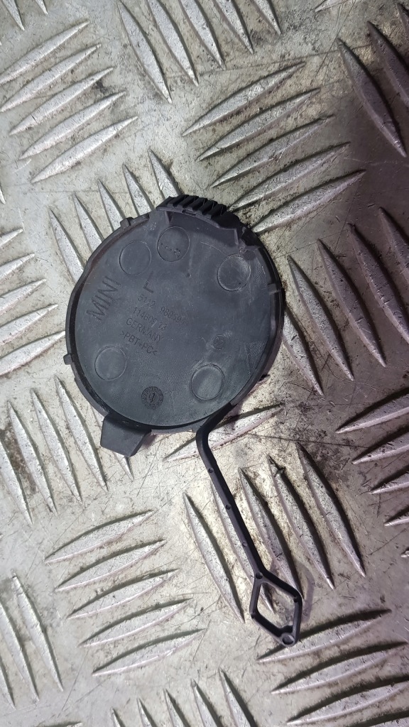 Mini cooper r60 заглушка бампера задній 11460913 в Україні