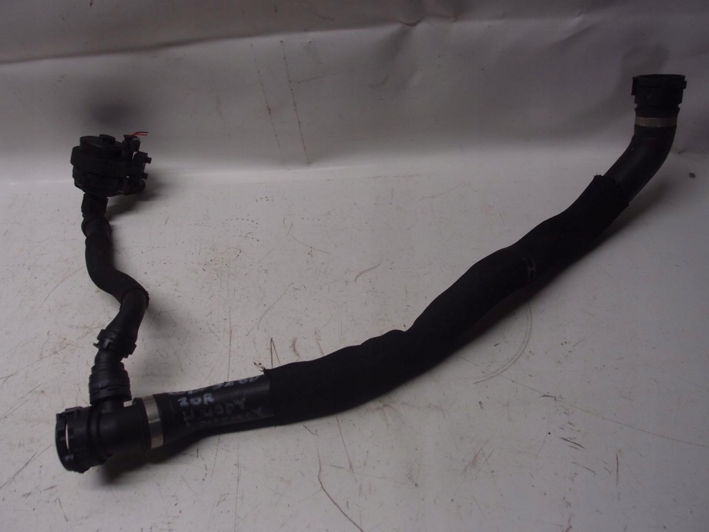 фото №1, Патрубок шланг помпа води bmw 3 g20 2.0 d 8581028