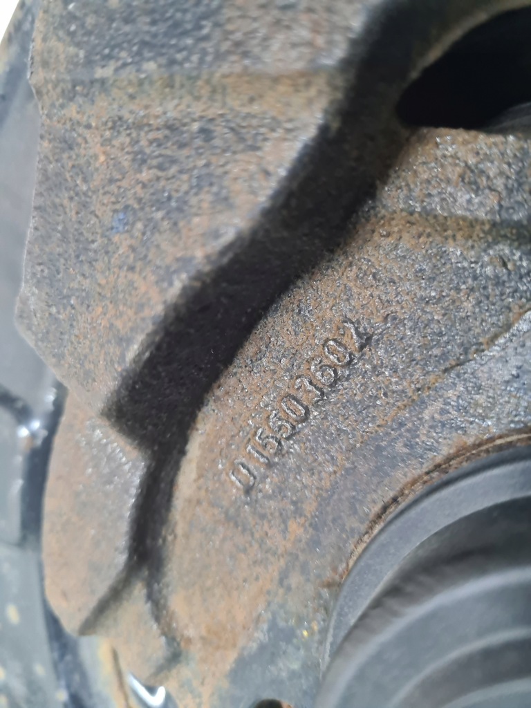 фото №7, Hyundai i20 i lift поворотный кулак ступица правый задняя 2012-14r