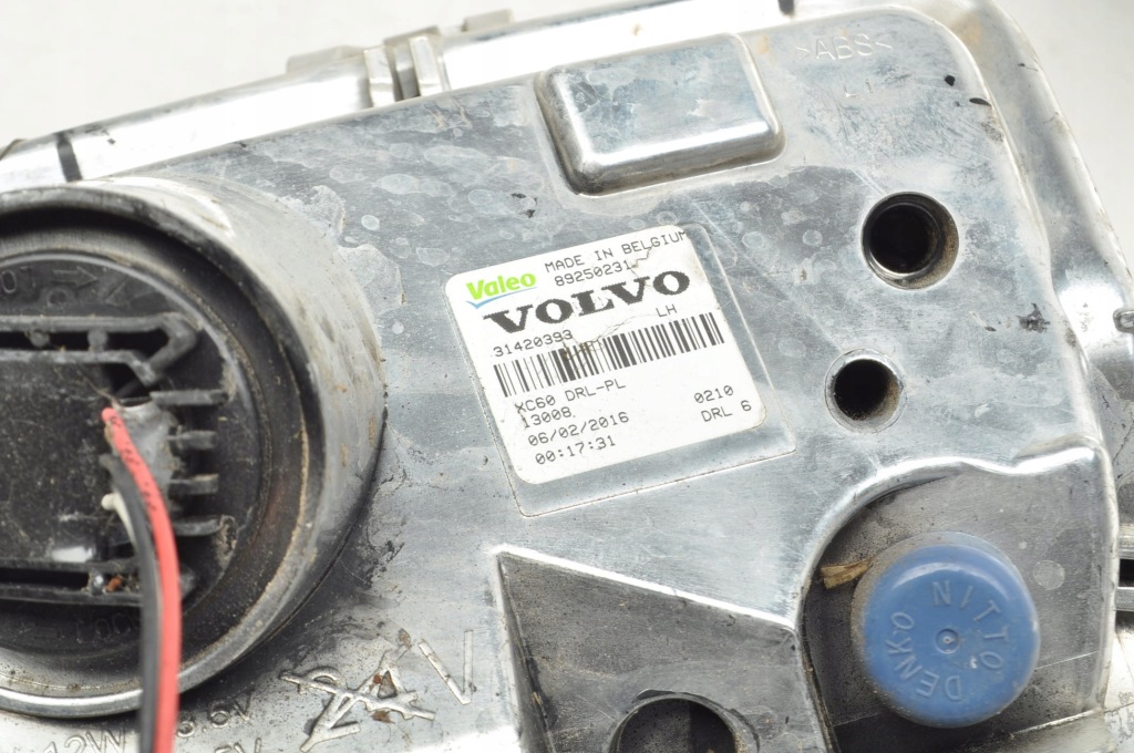 Volvo xc60 1 противотуманная фара левый led 31420393 Доставка