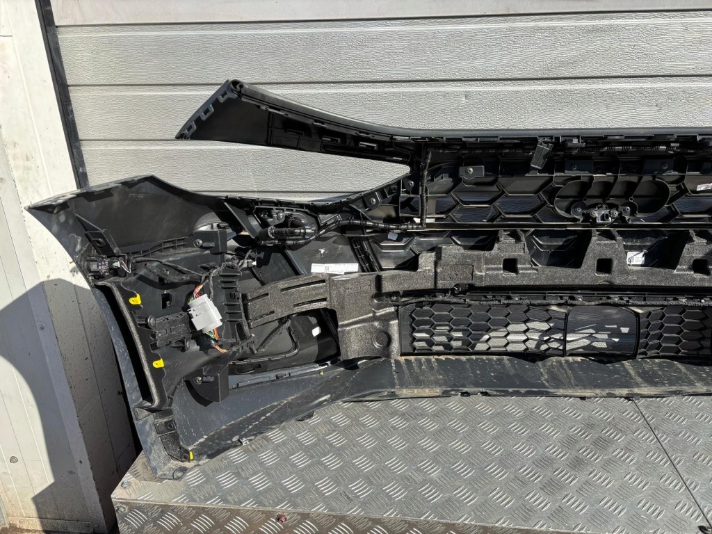 Audi a5 b10 бампер перед kompletny pdc омивачі камера радар Ціна