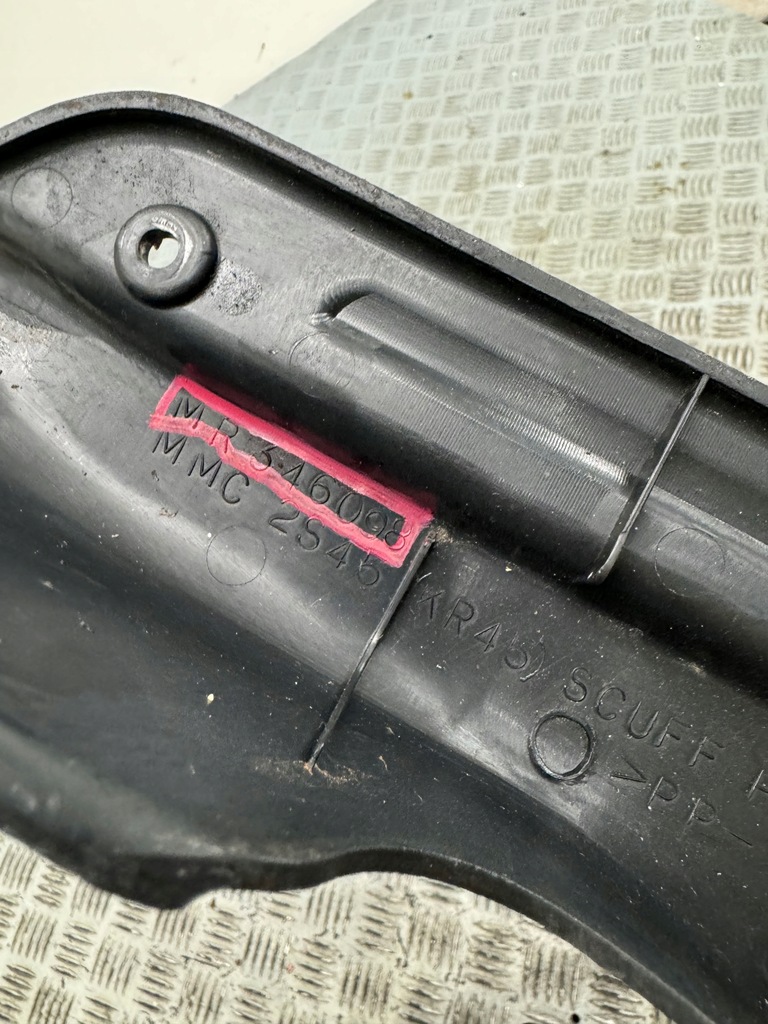 фото №5, Молдинг поріг передня правий перед mitsubishi pajero pinin mr346098