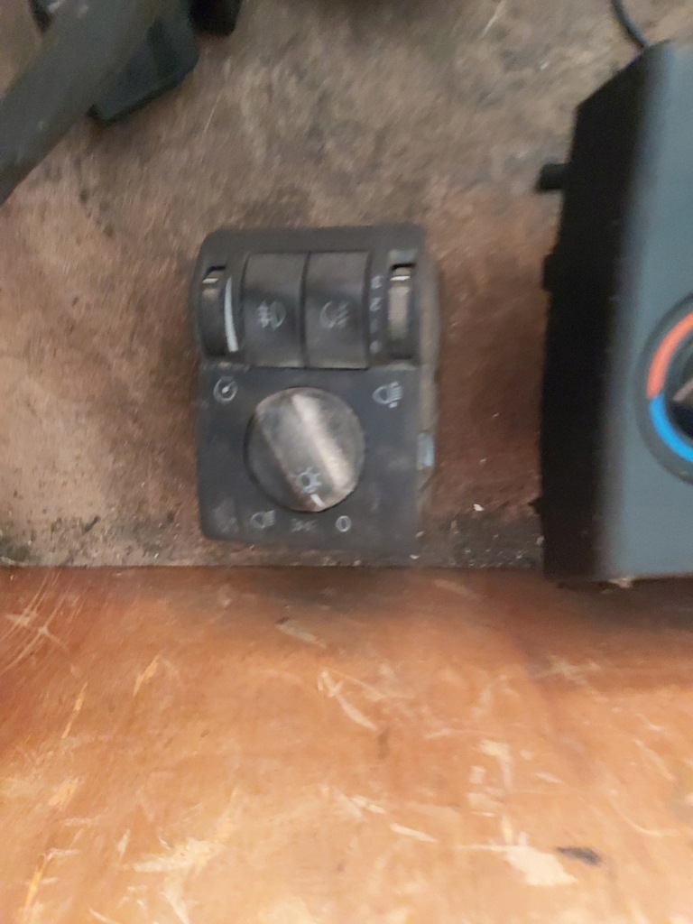 фото №1, Выключатель света opel zafira a 00r.