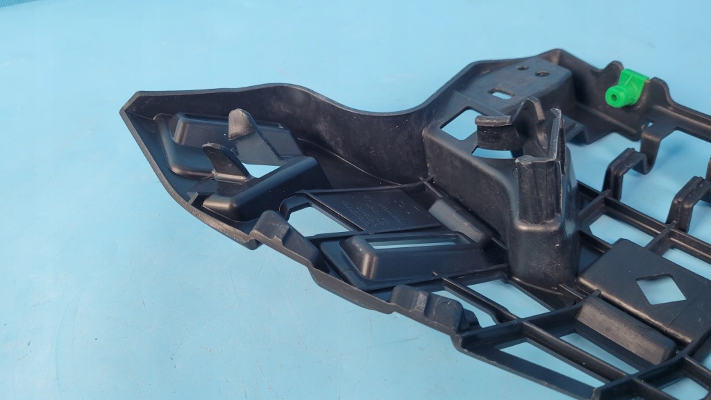 фото №9, Volvo xc90 ii 19r направляющая бампера левый перед 31353405