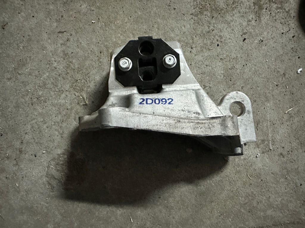 фото №1, Кронштейн опора подушки безопасности коробки передач kia ceed iii
