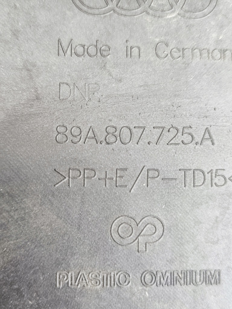 фото №14, Audi q4 e-tron 89a бампер передний решётка радиатора решётка радиатора 89a807725