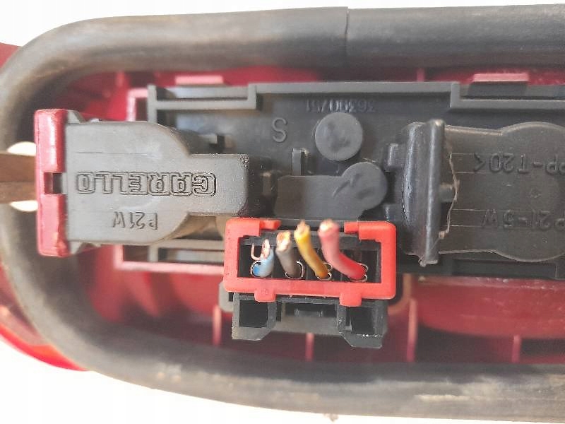 фото №4, Лампа левая задняя alfa romeo 145