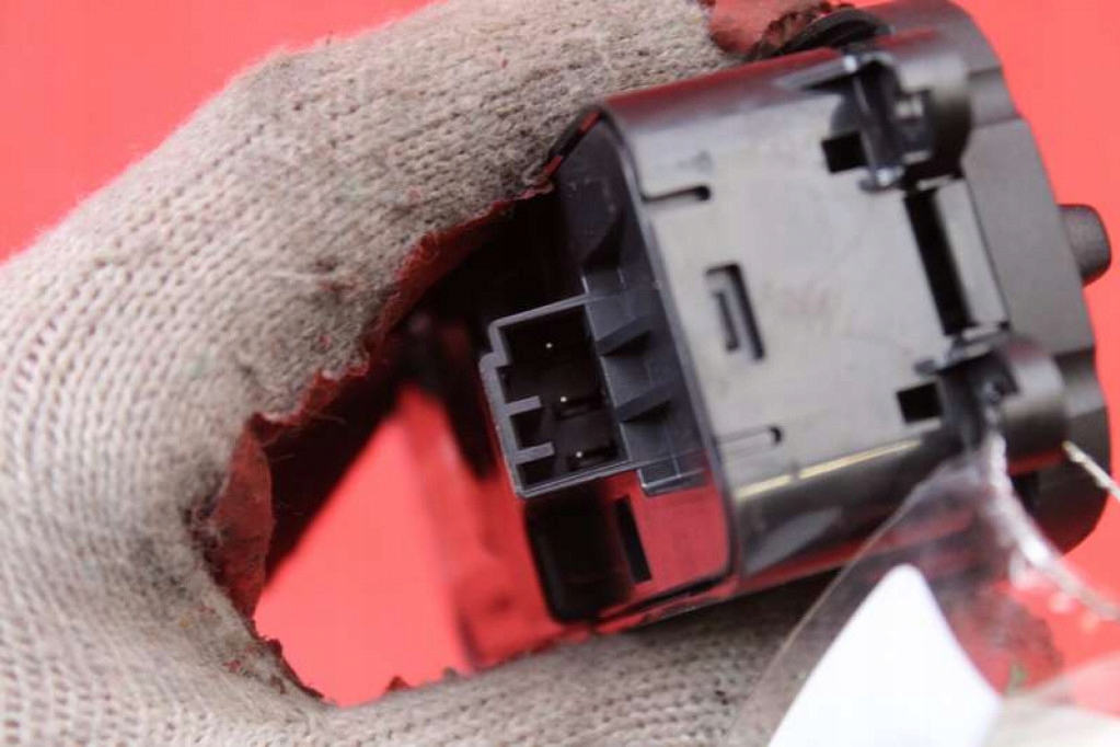 фото №7, Панель управление окон eu 31334346 volvo v60 1 i 10-13