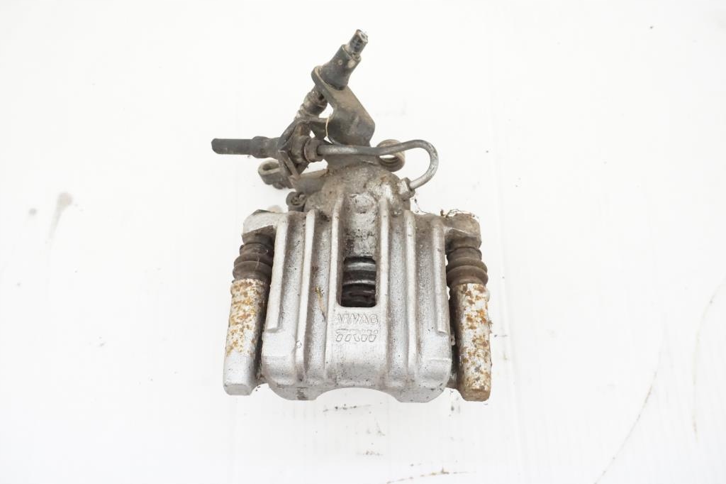 фото №1, Суппорт правый задняя vw golf v plus + 2.0 fsi