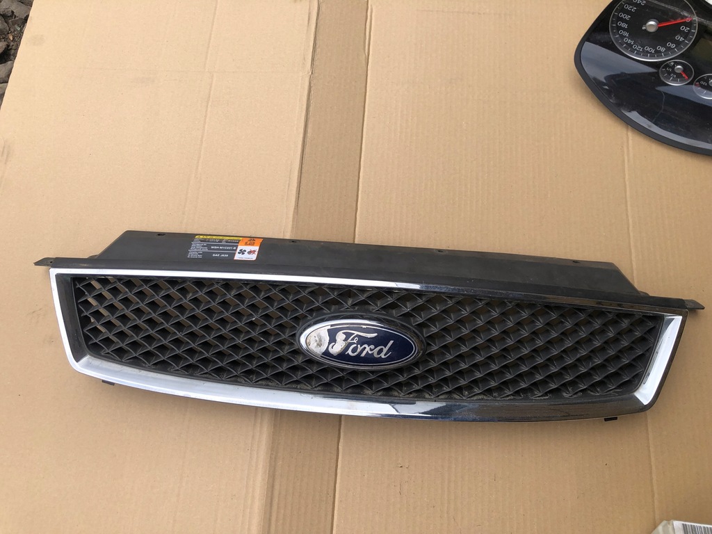 фото №1, Решётка радиатора решётка радиатора передний ford c-max 04-07 3m51r8b271ac