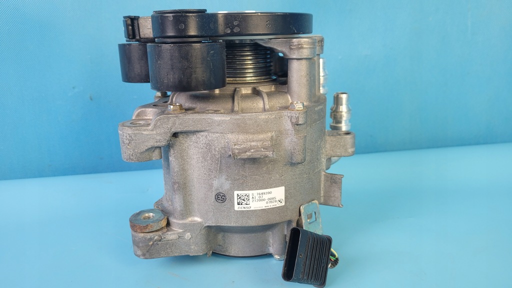 Bmw f45 225xe 18r генератор 7649390 Недорого