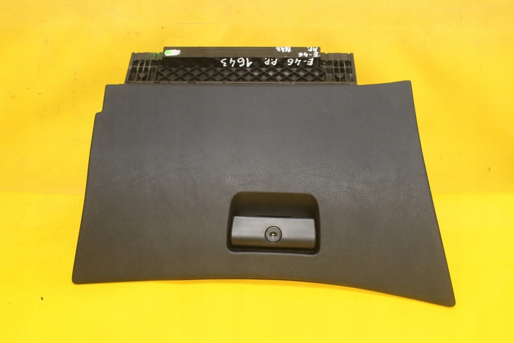 фото №1, Бардачок пассажира bmw e46 8203822zb