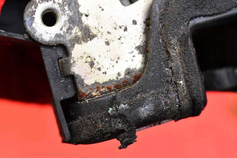 фото №11, Замок двері лівий задня задній hyundai santa fe 1 i 00-04