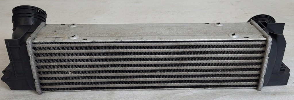 Радиатор воздуха интеркулер bmw x1 1 e84 2009- modine 7624146-01 Оригинал