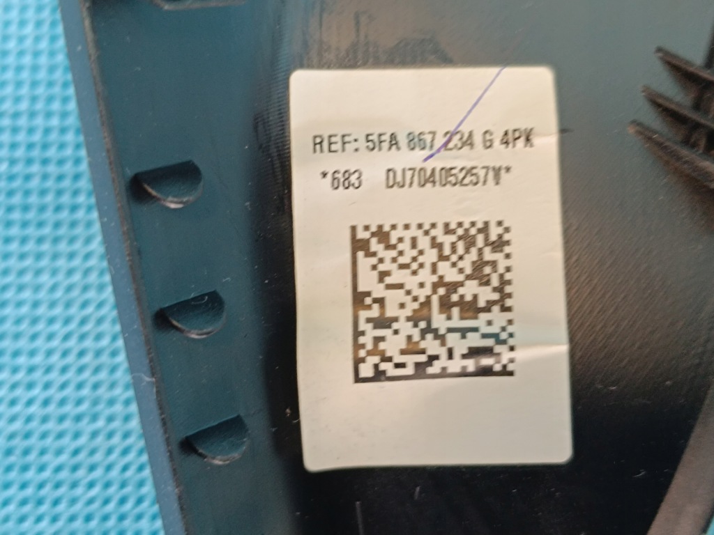 Купить Cupra leon combi 2,0 tfsi 221kw 2023 r обшивка стойка a правое 5fa867234g