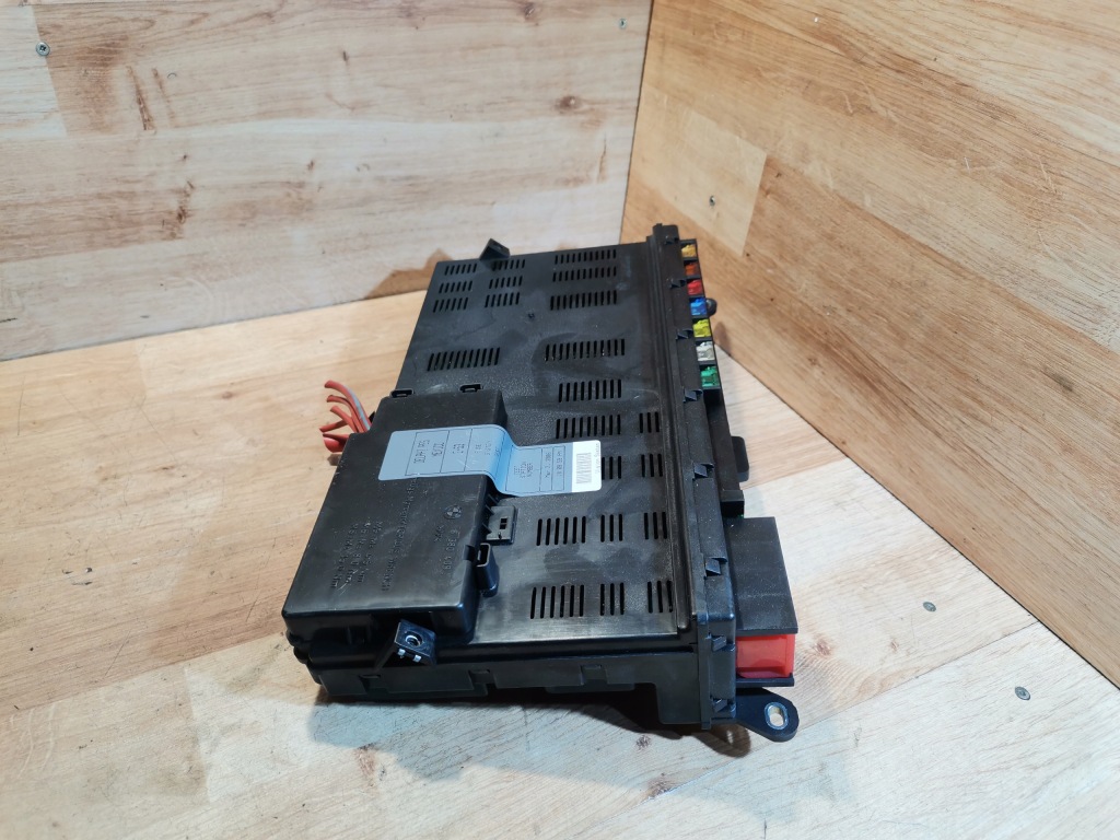 Коробка предохранителей bsi bmw x5 e53 8380407 Цена