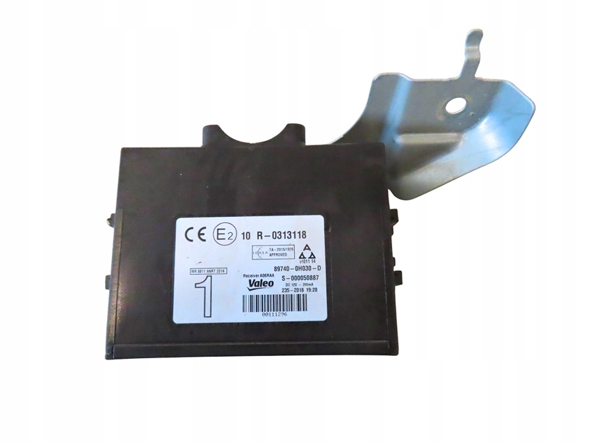 Купити Модуль імобілайзер toyota aygo 2 1.0 бензин 2014-2022 рік 89740-0h030-d