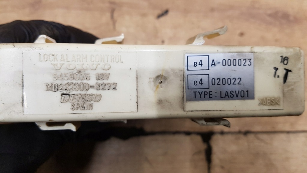 фото №3, Блок управления модуль сигнализация volvo v70 2.5 tdi