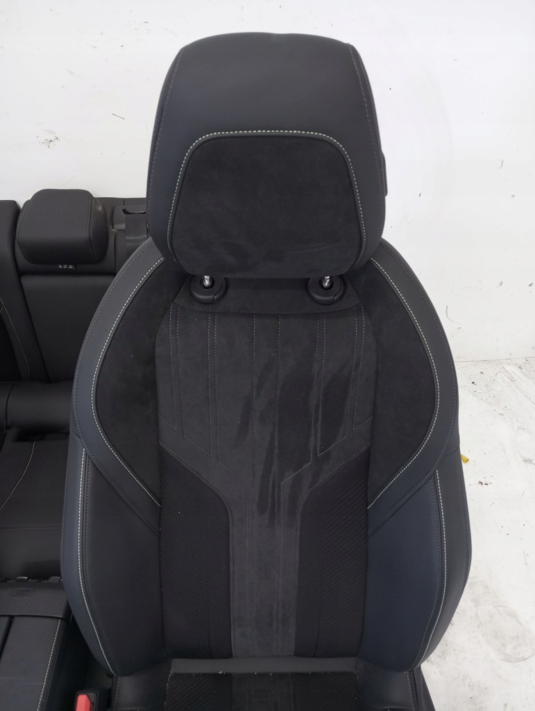 Обивка pół кожа сиденья peugeot 408 Киев