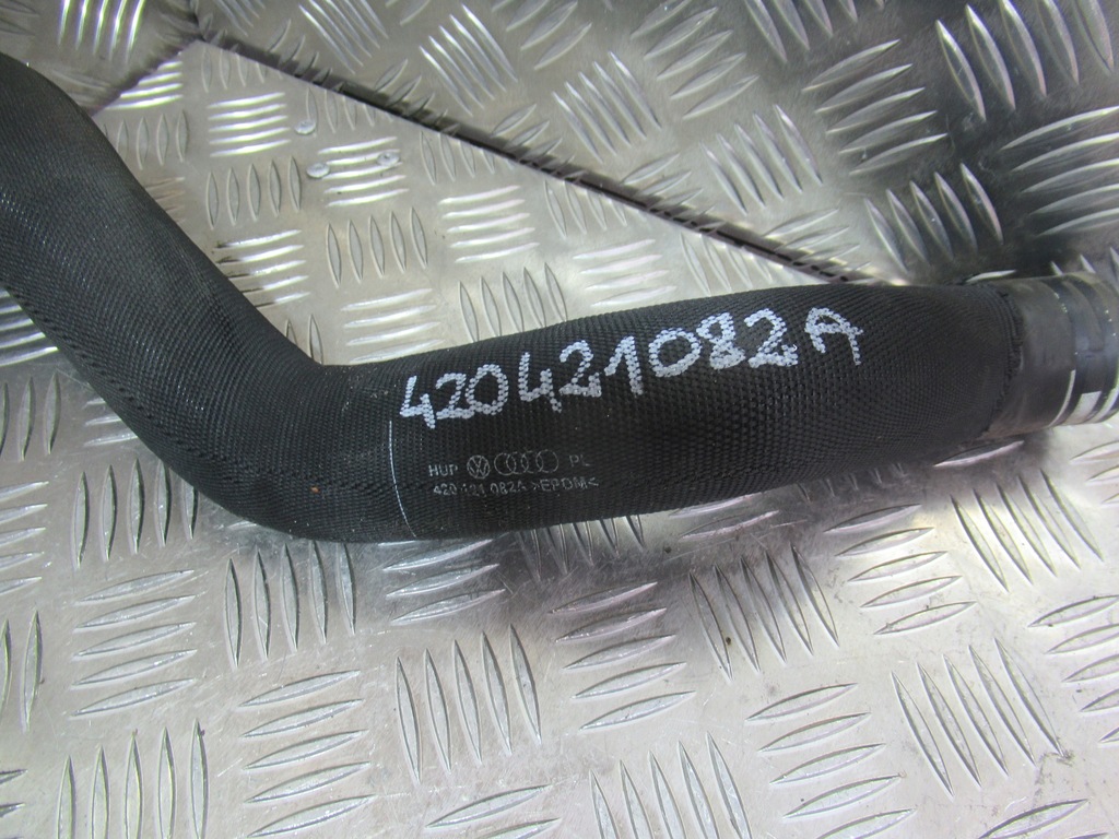 фото №5, Audi r8 шланг wody 420121082a