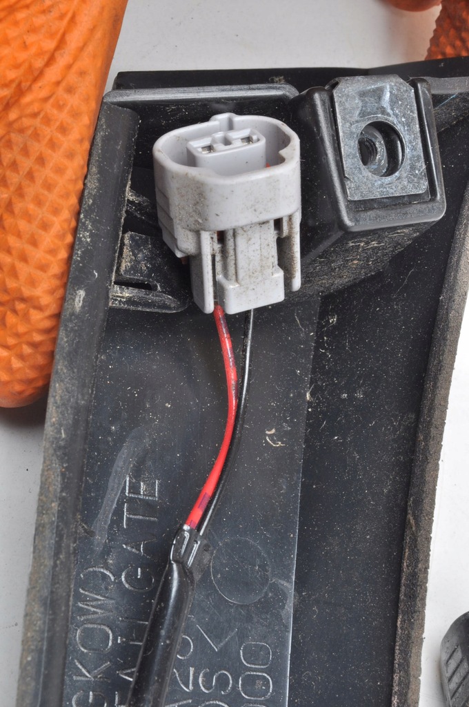 фото №8, Mitsubishi eclipse cross кронштейн задних лампы 5817a281