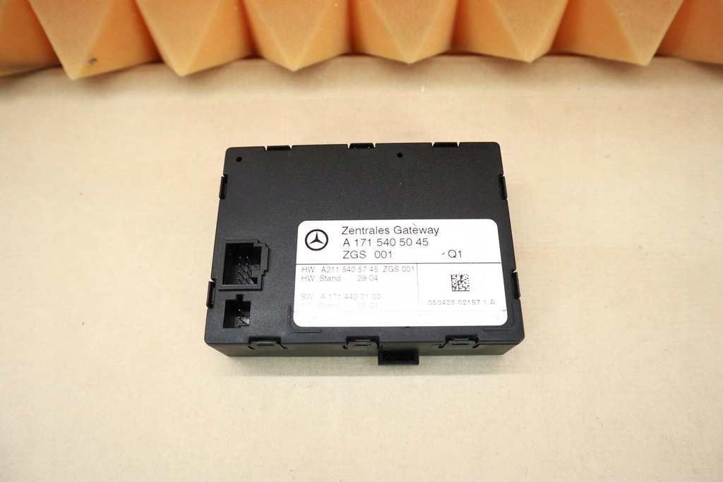 фото №1, Mercedes slk r171 модуль шлюз 1715405045