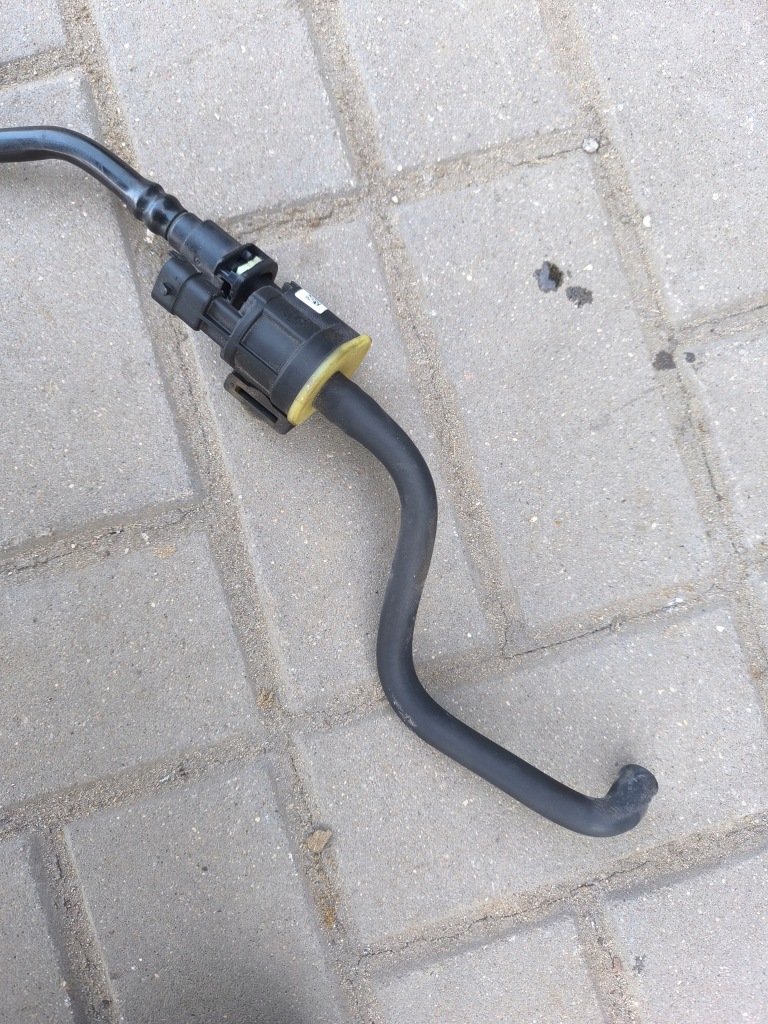 фото №5, Chrysler pacifica ii 16- 3.6 шланг трубка wąż топлива 04627694aa