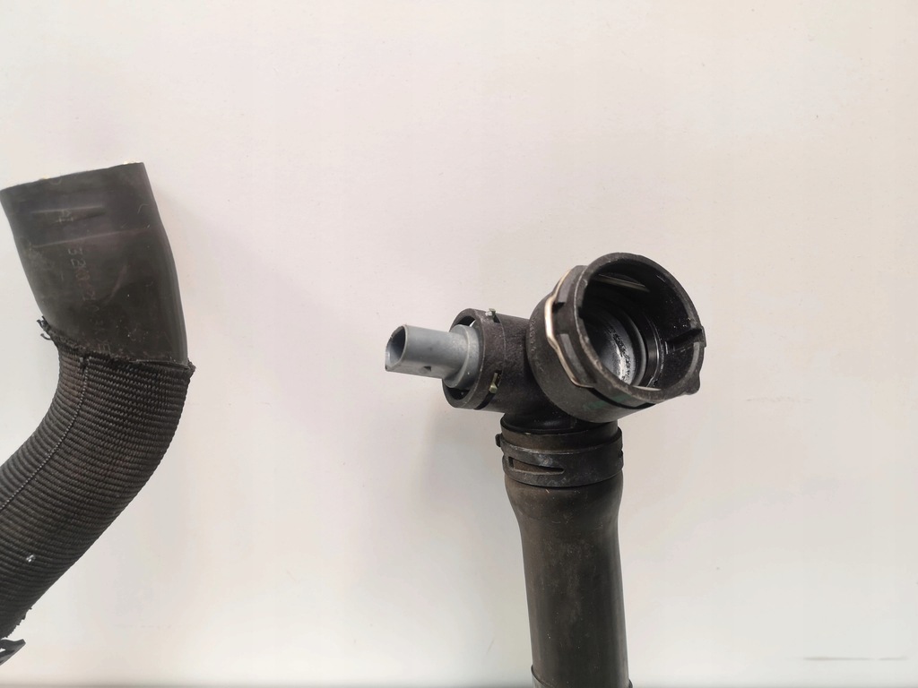 фото №3, Vw caddy iv труба wąż wody 2k0121049k