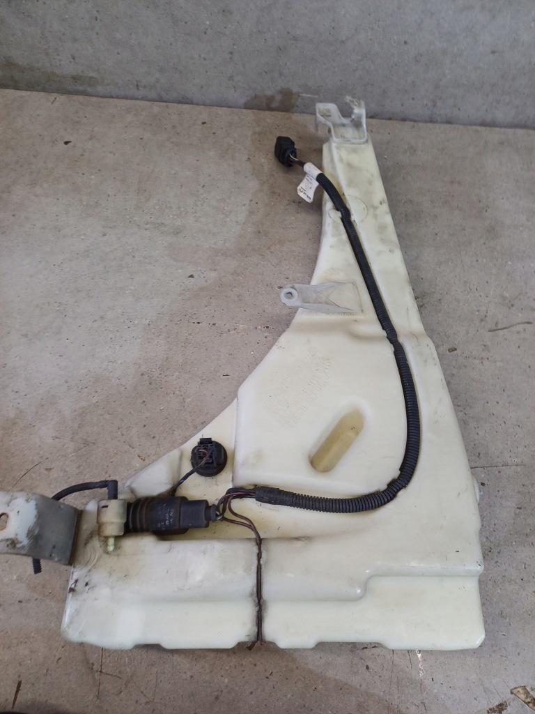 фото №6, Бачок омывателя vw touareg nr. 7l0955453d