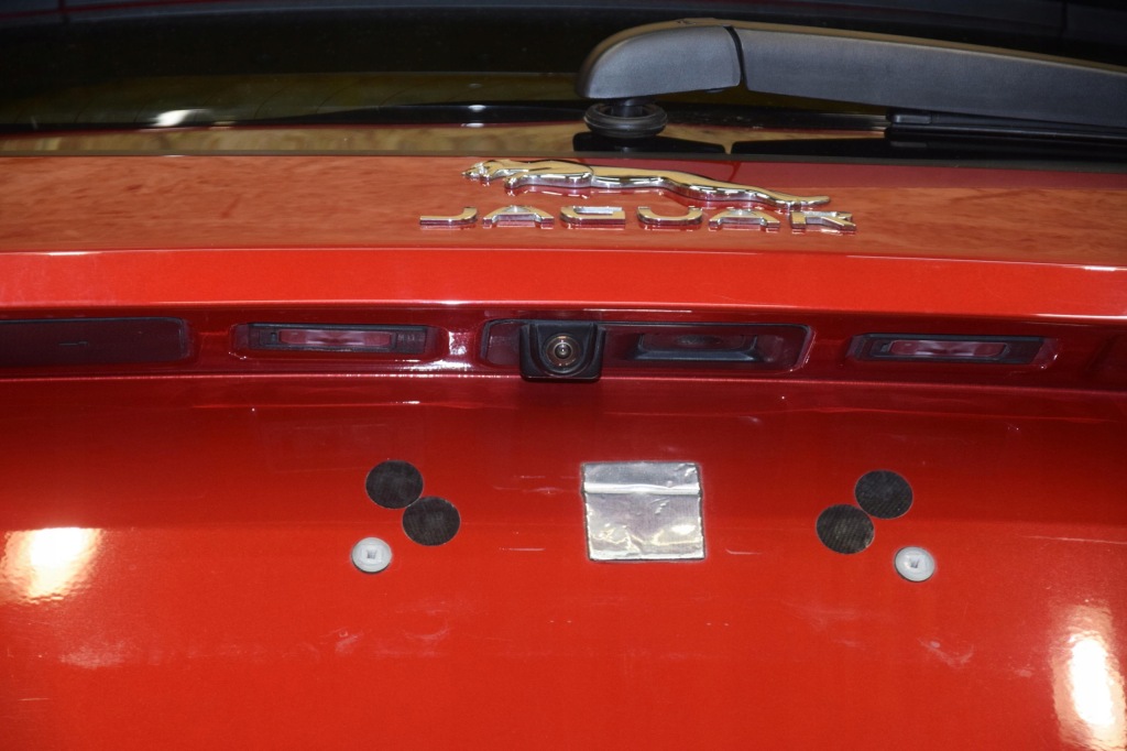 Кришка багажника задня багажника+ камера jaguar e-pace x540 cah Ціна