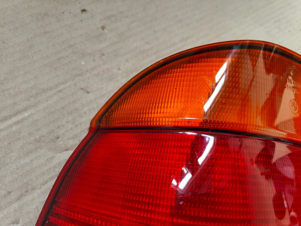 фото №9, Bmw e39 kombi лампа задня ліва w крила 8361671