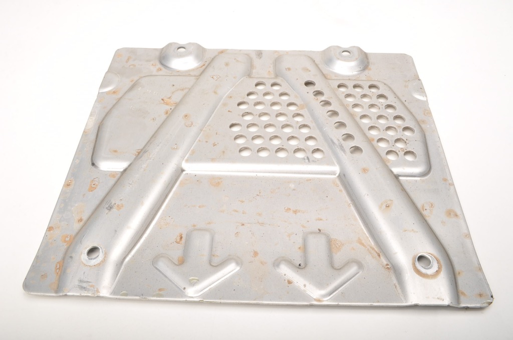 фото №1, Bmw u06 защита pod двигатель 9797865