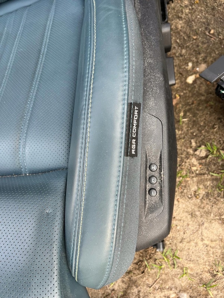 фото №9, Peugeot 308 iii t10 гибрид комплект сидений jak nowe