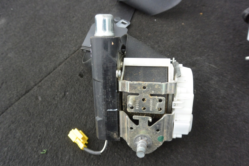 фото №4, Pas безопасности правый левый задняя mercedes r w251