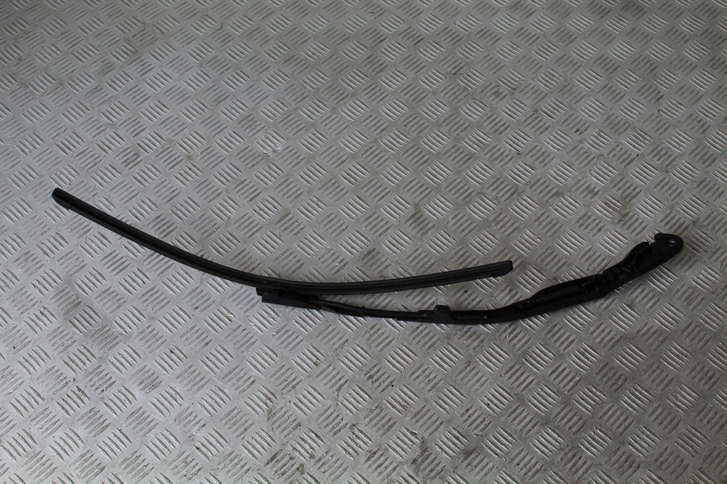 фото №1, Важіль двірники ліва alfa romeo stelvio